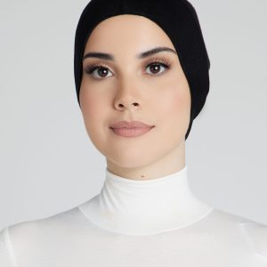 Black Closed Cap