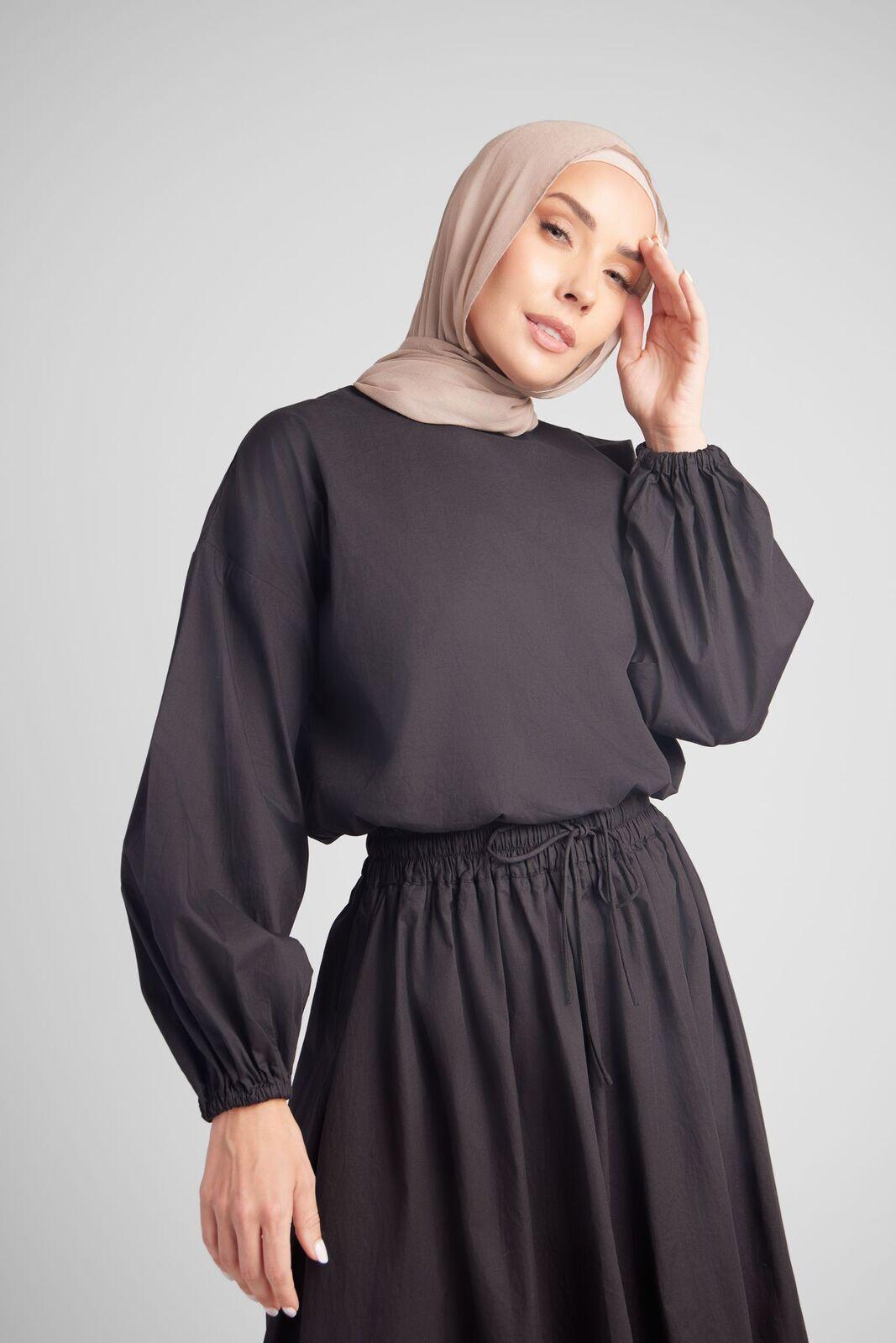 Onyx Puff Sleeve Top